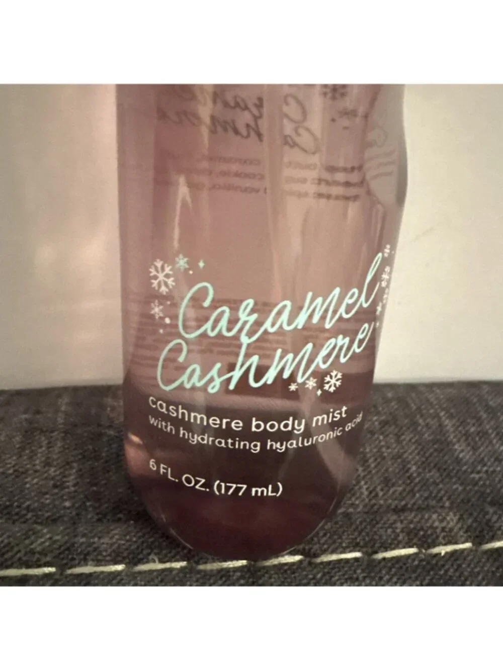 EOS Caramel Cashmere Body Mist with Hyaluronic Acid Limited Edition C14